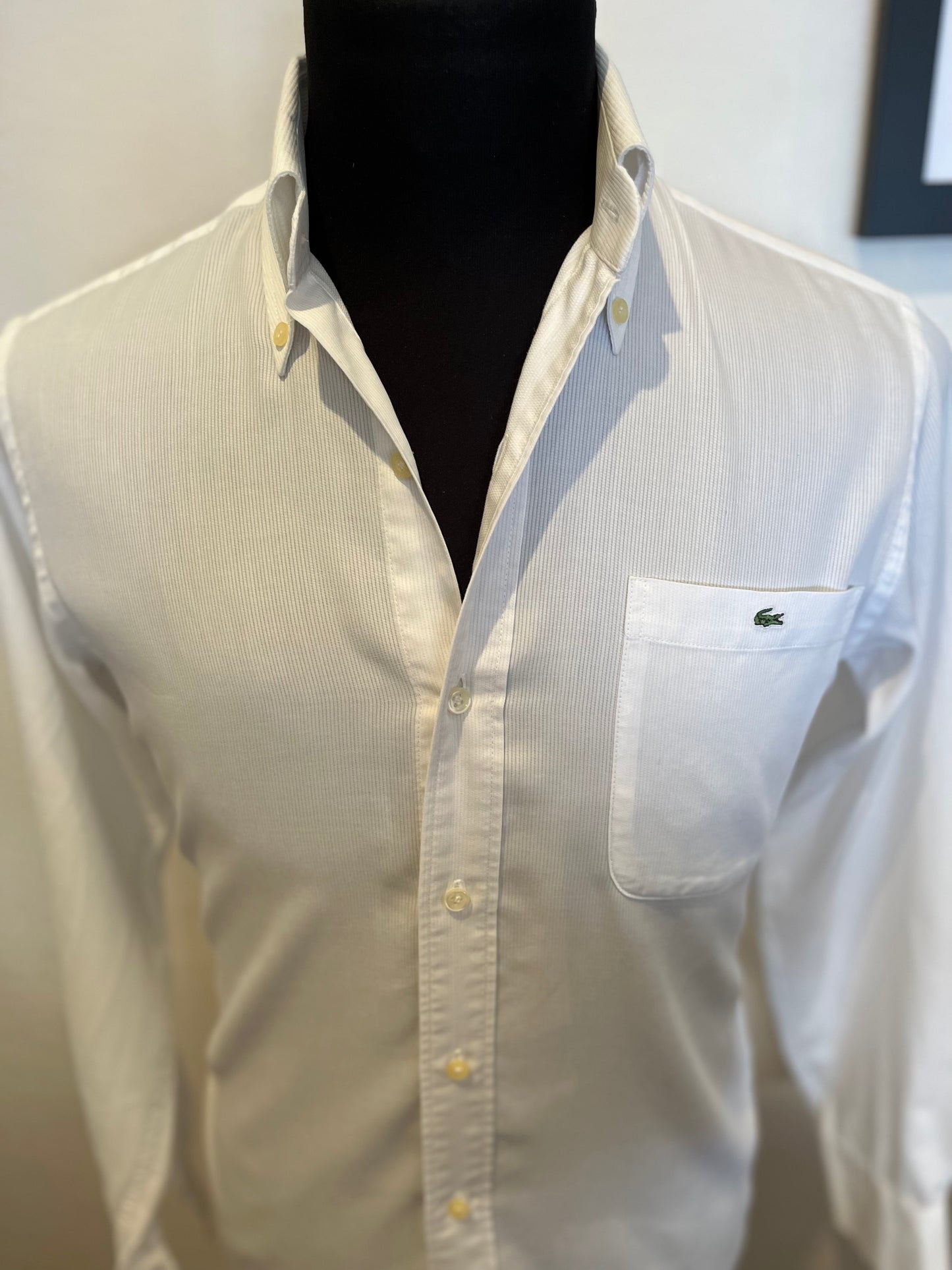 Lacoste 100% Cotton White Shirt Size Small Classic Fit Button Down Collar