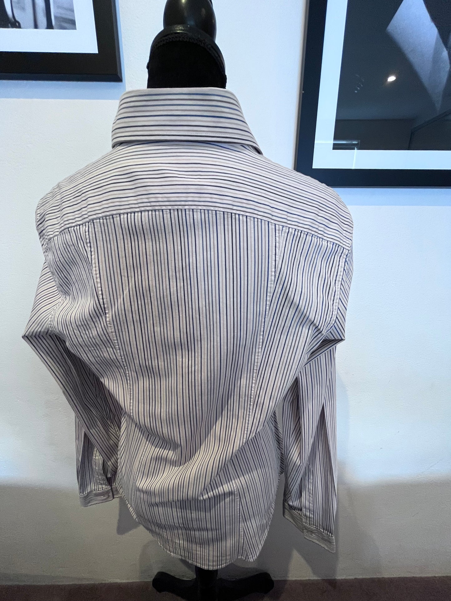 Armani Women’s 100% Cotton Off White Pin Stripe Shirt Size M Slim Fit