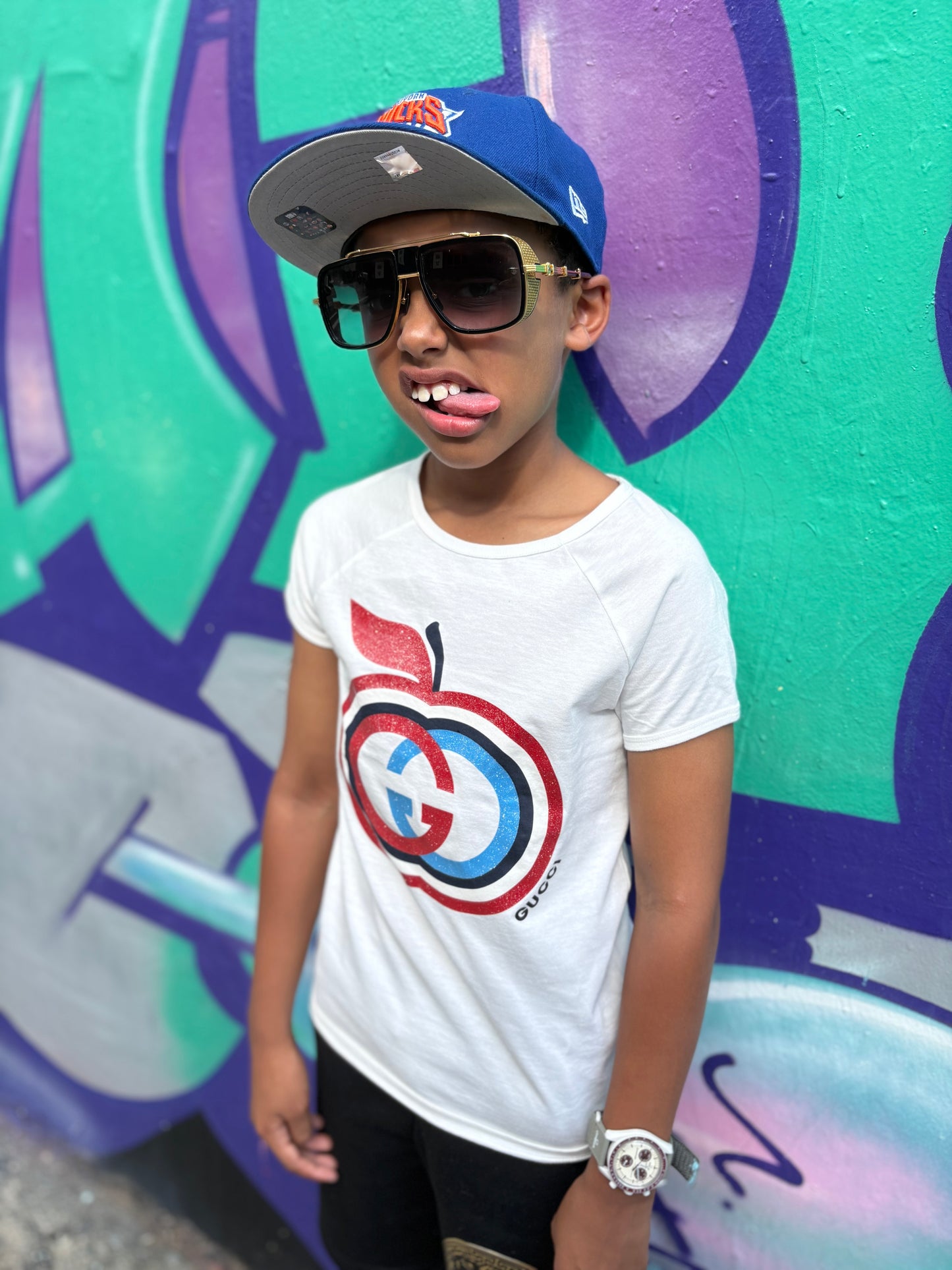 Gucci 100% Cotton White Chest Logo Vintage Tee Kids Size 9-10