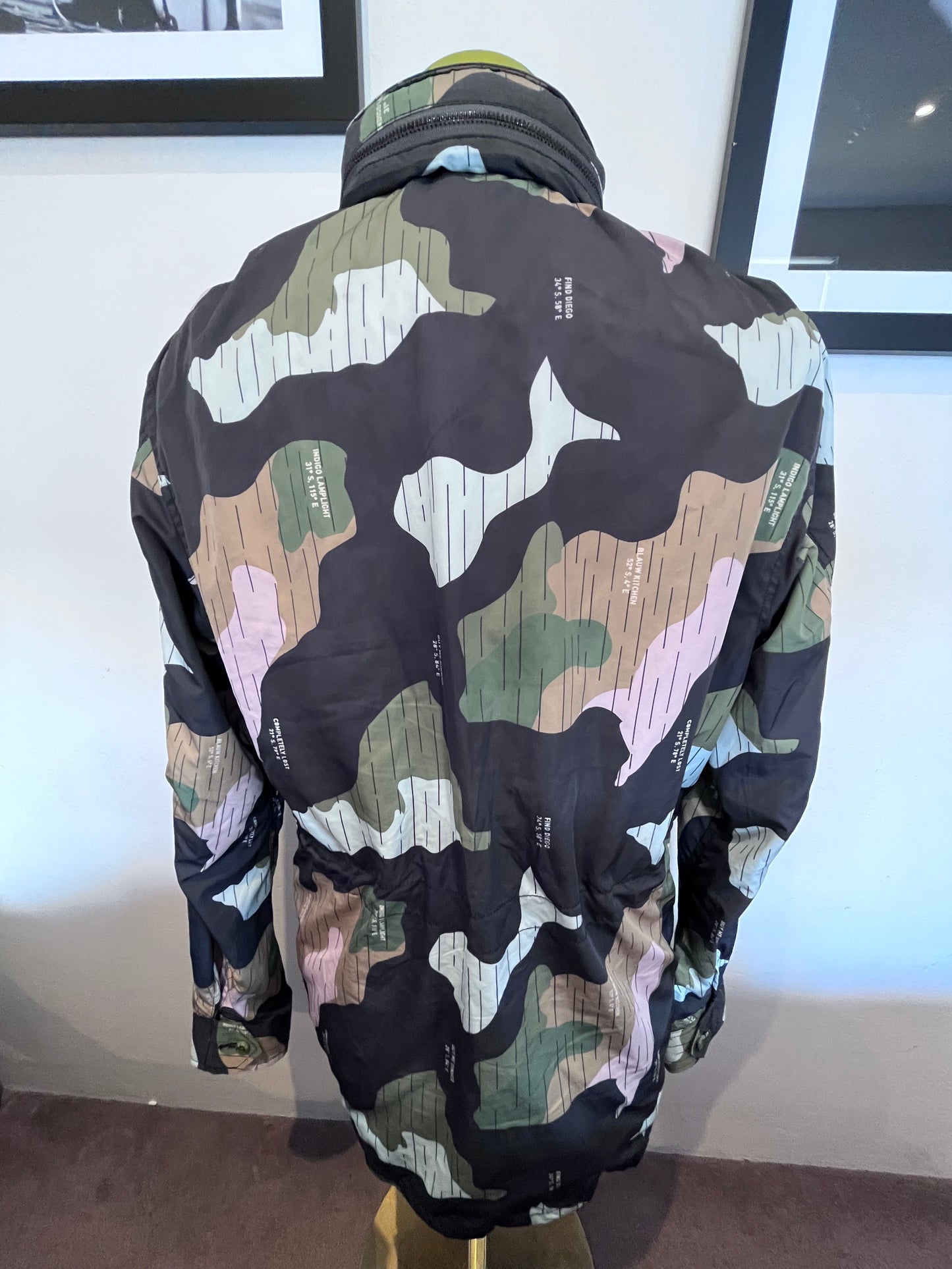 Scotch & Soda Nylon Shell Camouflage Shower Proof Jacket Size XL