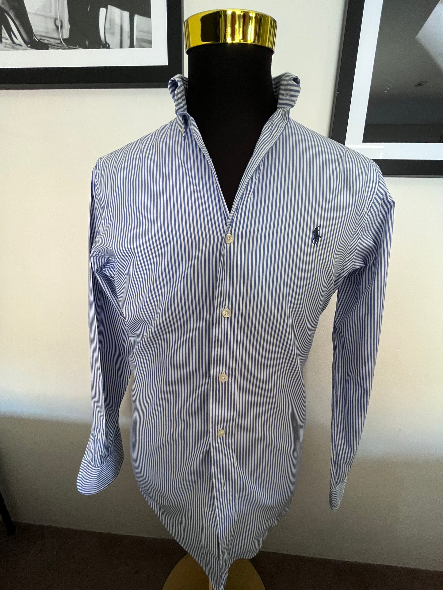 Ralph Lauren 100% Cotton Blue / White Stripe Size Medium