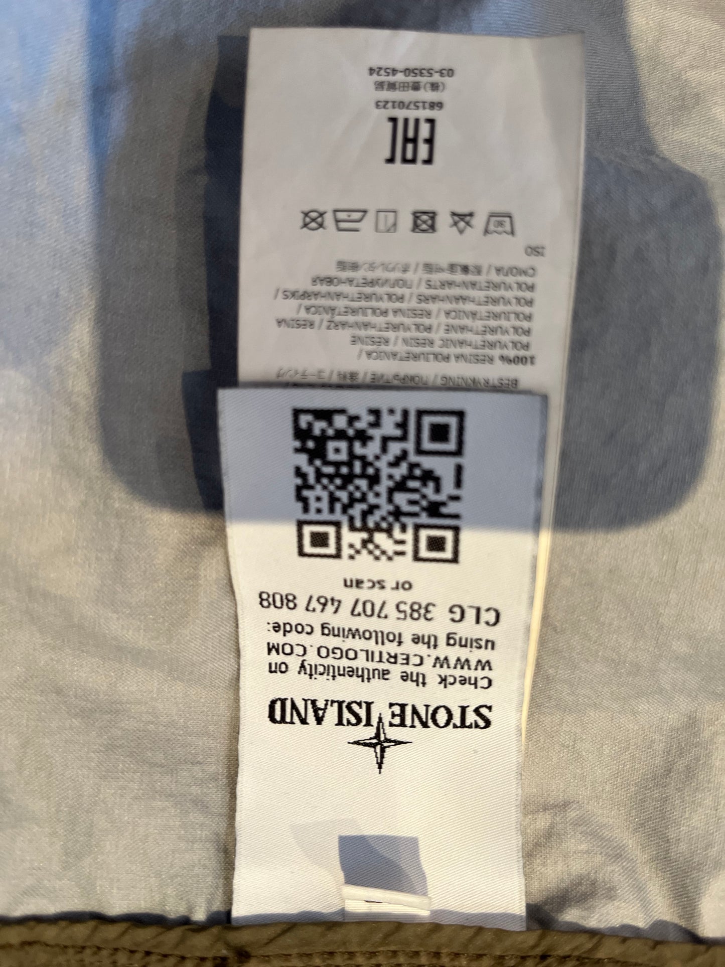 Stone Island Membrana Water Proof Parker with Inbuilt Hood Size XL