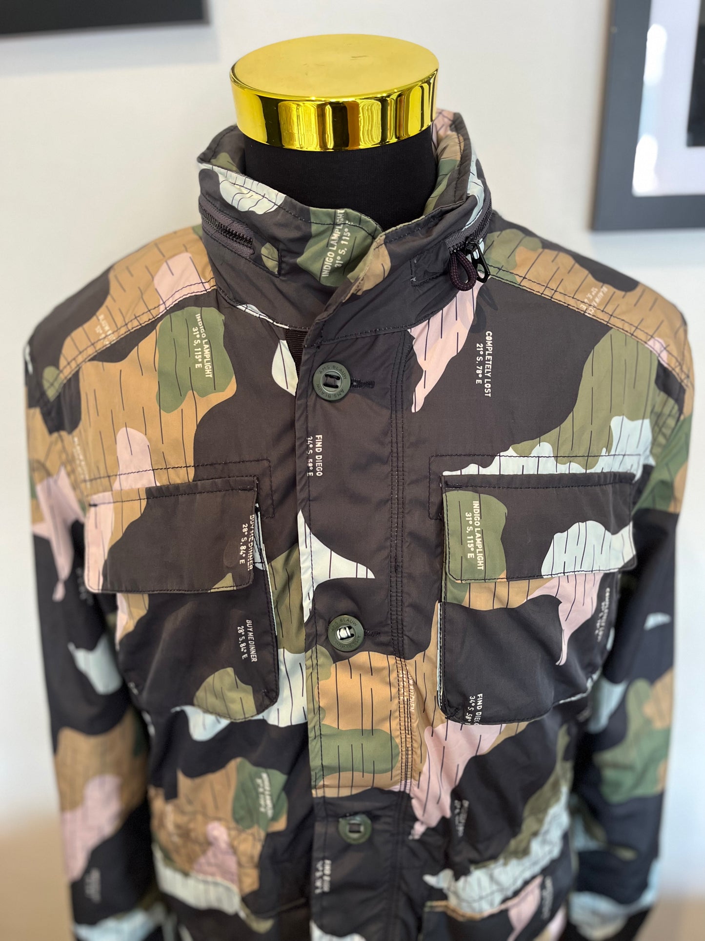 Scotch & Soda Nylon Shell Camouflage Shower Proof Jacket Size XL