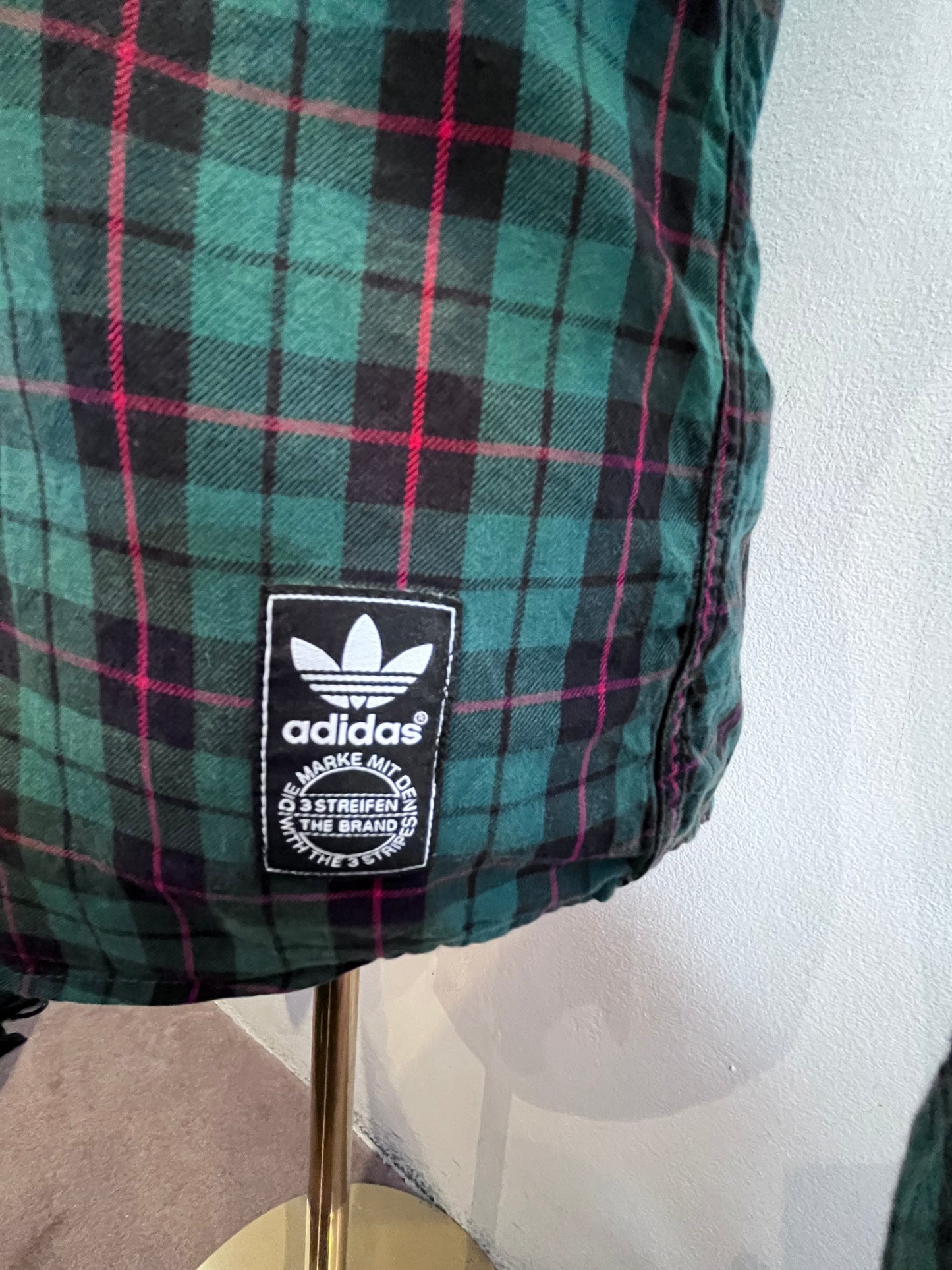 Adidas 100% Cotton Red Green Check Shirt Size Medium Classic Fit