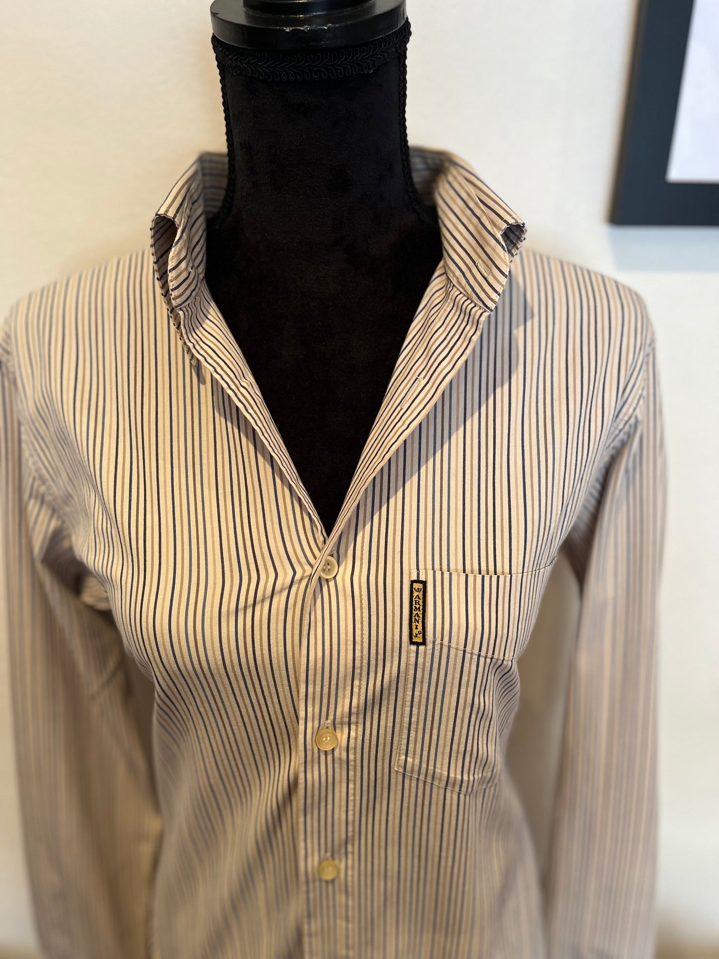 Armani Women’s 100% Cotton Off White Pin Stripe Shirt Size M Slim Fit