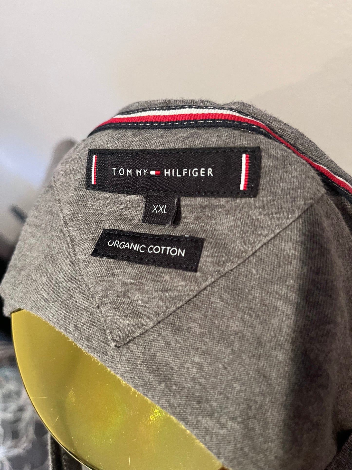 Tommy Hilfiger 100% Organic Cotton Grey Logo Print Tee Size XXL fits more like an XL