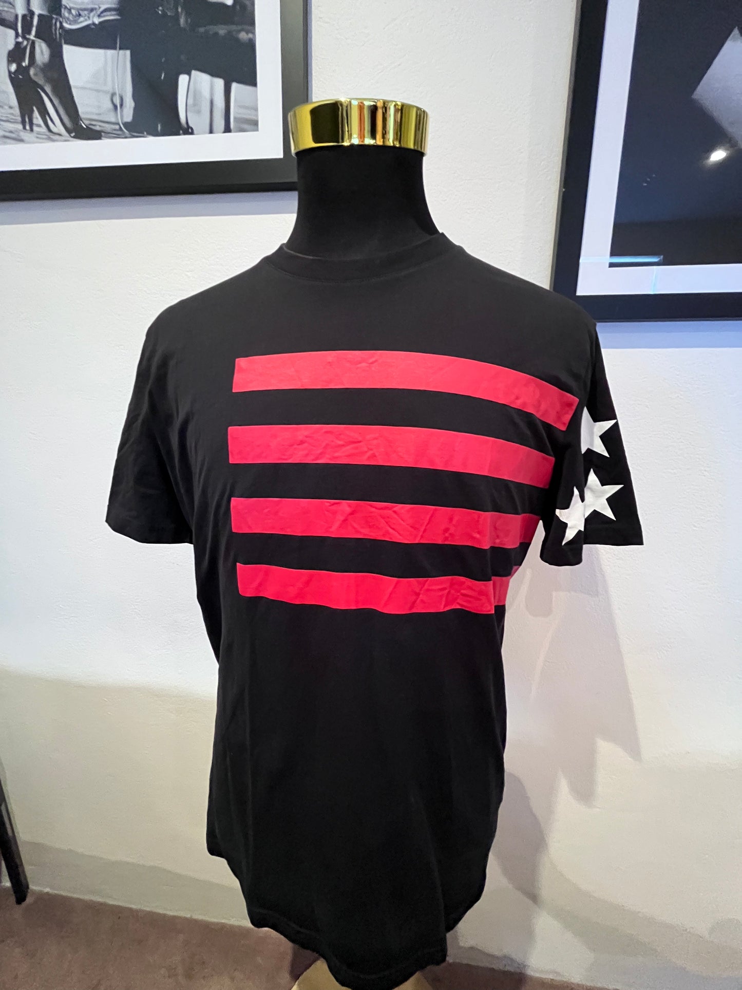 Givenchy 100% Cotton Logo Print Black Tee Size L Made in Portugal
