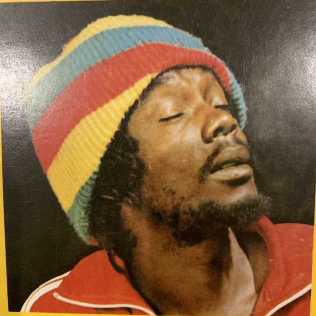 Peter Tosh ‘Legalize It”