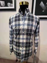 Load image into Gallery viewer, Fred Perry 100% Cotton Blue White Check Button Down Shirt Size Large