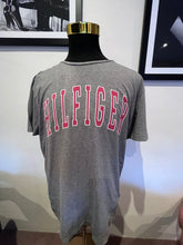 Load image into Gallery viewer, Tommy Hilfiger 100% Organic Cotton Grey Logo Print Tee Size XXL fits more like an XL