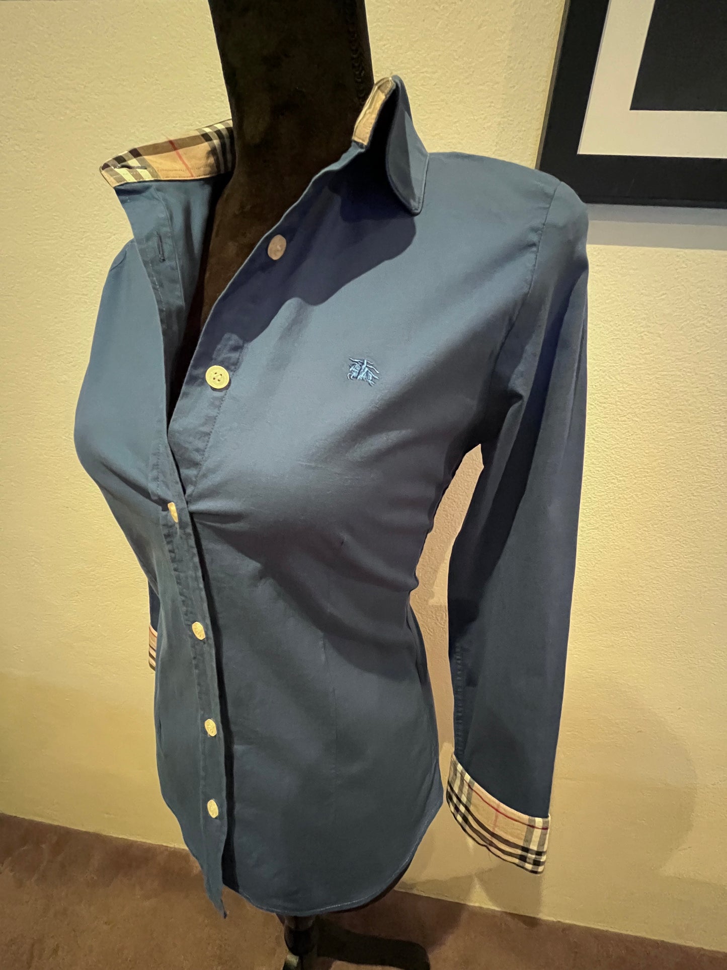 Burberry Women’s 100% Cotton Blue / Burberry Check Shirt Size 40 Small