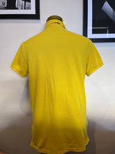 Load image into Gallery viewer, Polo Ralph Lauren 100% Cotton Custom Fit Yellow Polo Shirt Size Medium