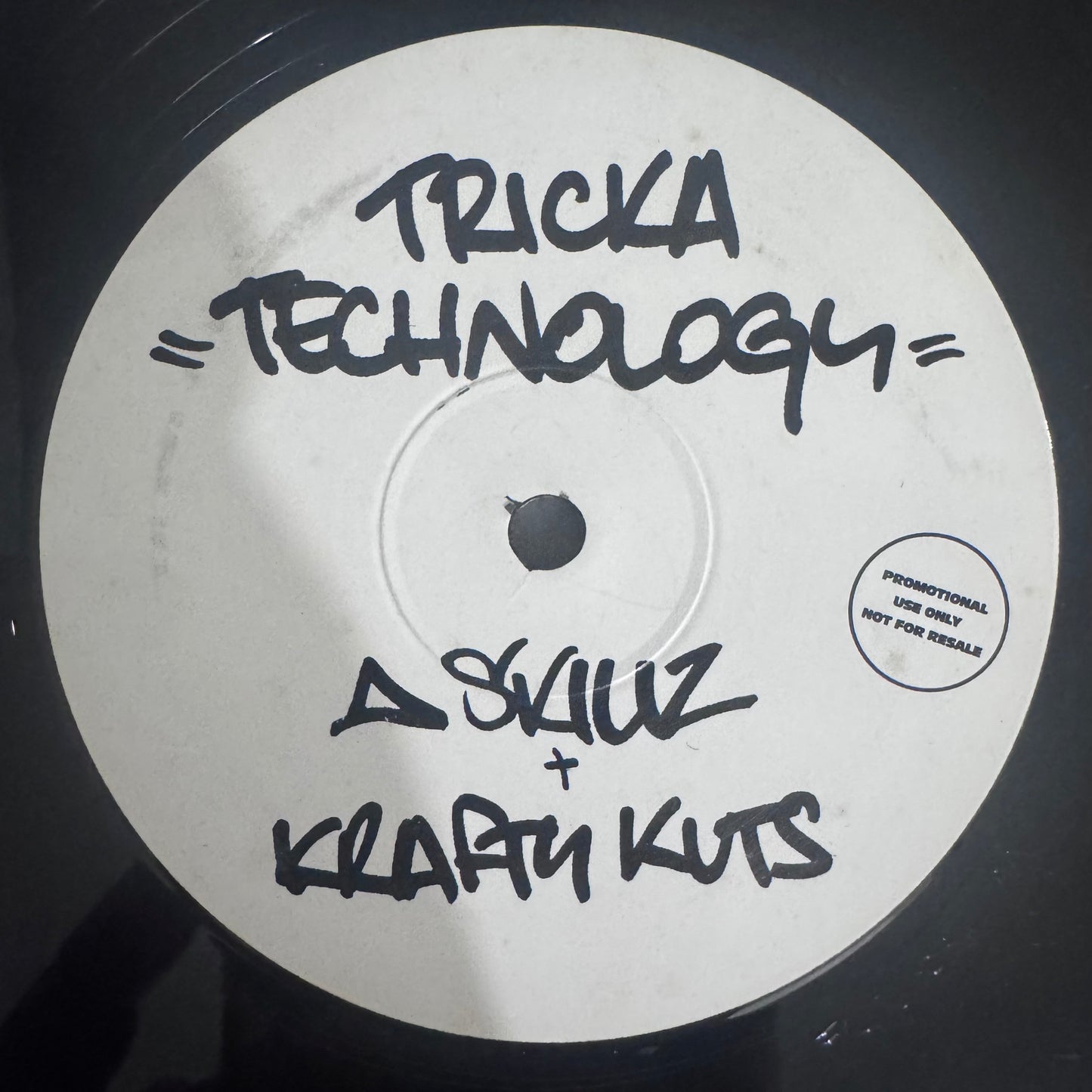 A Skillz & Krafty Kuts “Tricka Technology” / “Peaches” Ft Capone 2 Track 12inch vinyl record
