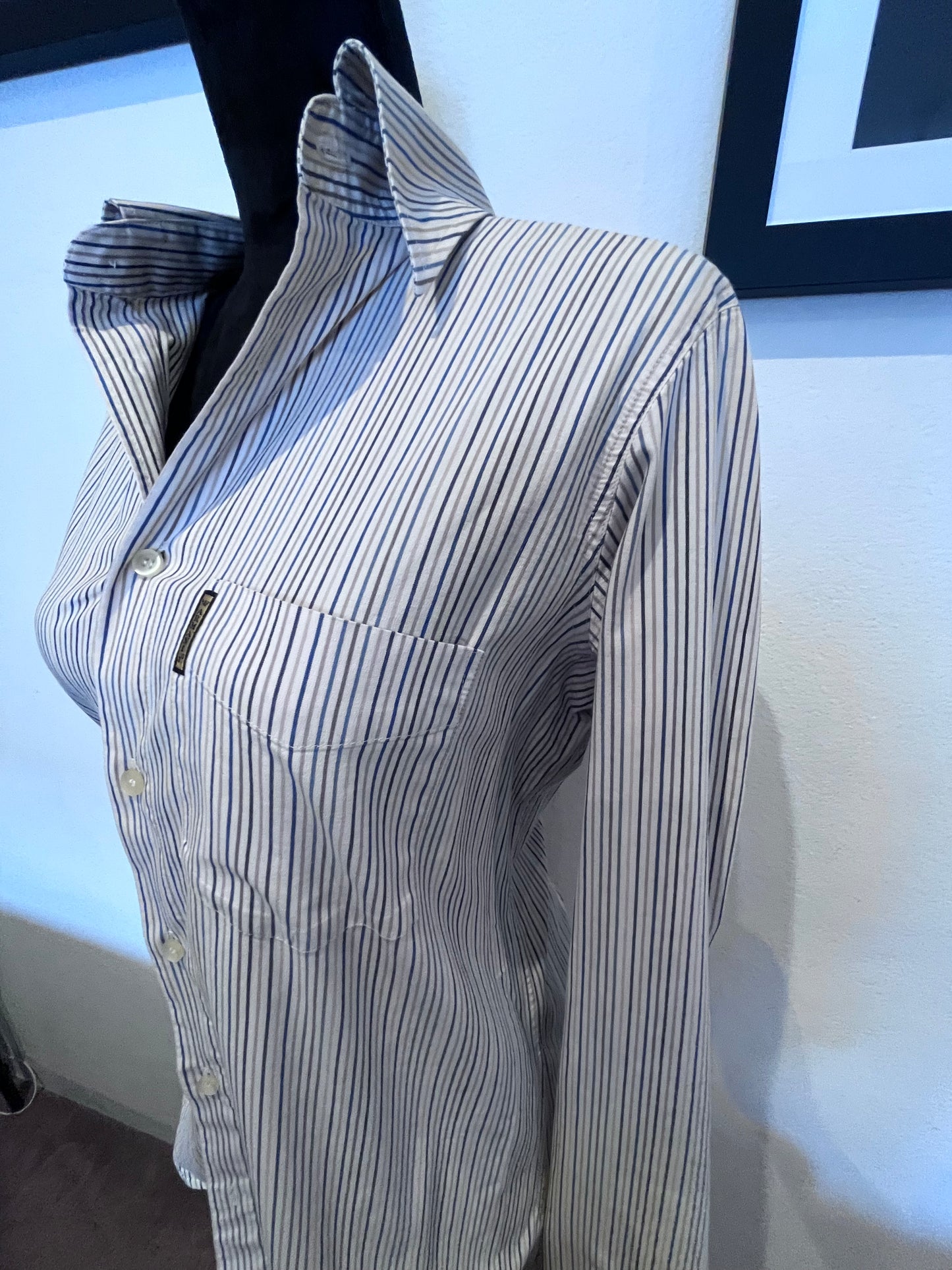 Armani Women’s 100% Cotton Off White Pin Stripe Shirt Size M Slim Fit