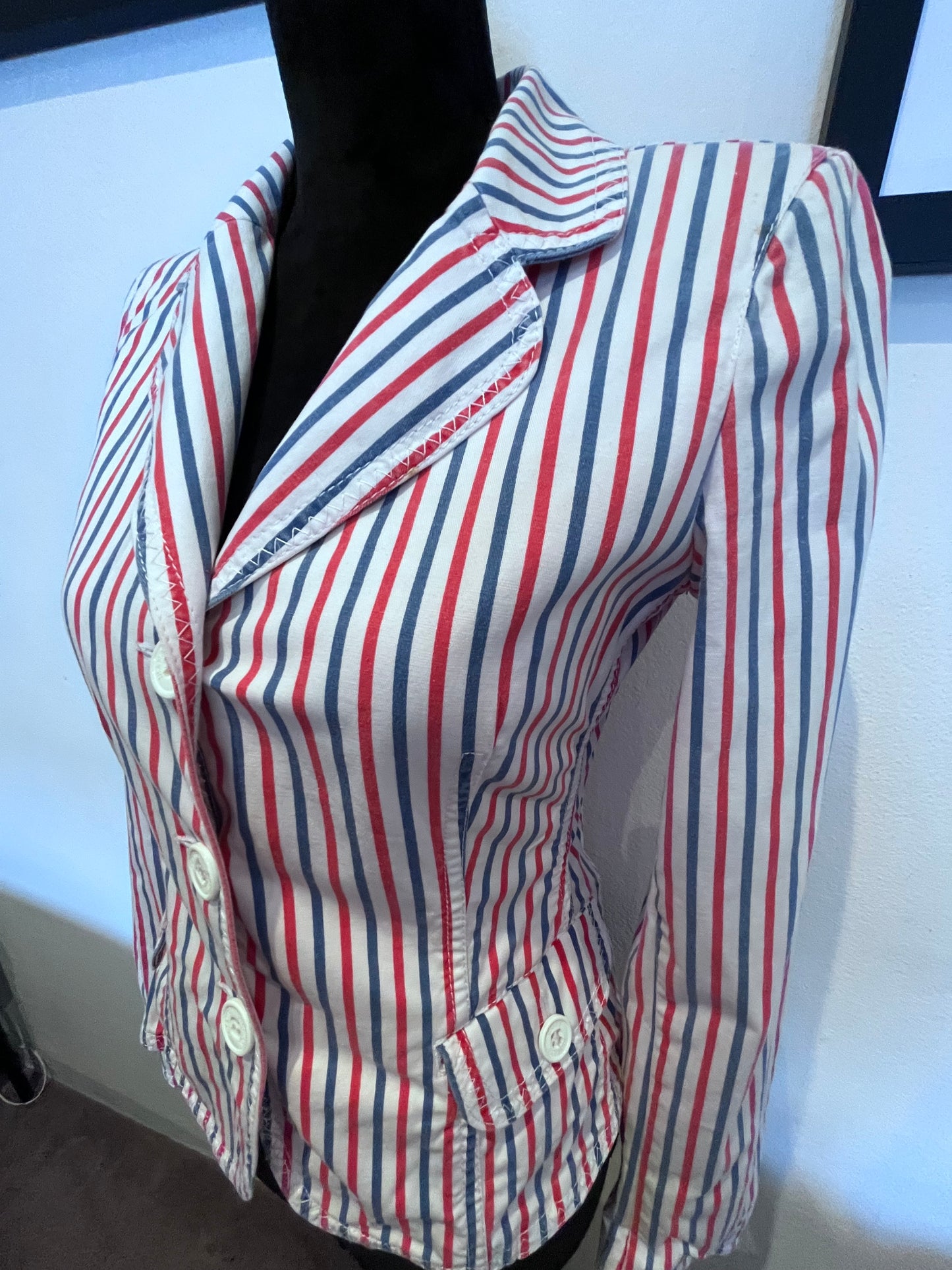 Armani 100% Cotton Women’s Pin Stripe Fitted Jacket Size 40 Small Slim Fit