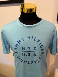 Tommy Hilfiger 100% Organic Cotton Blue Logo Print Tee Size XXL fits more like an XL