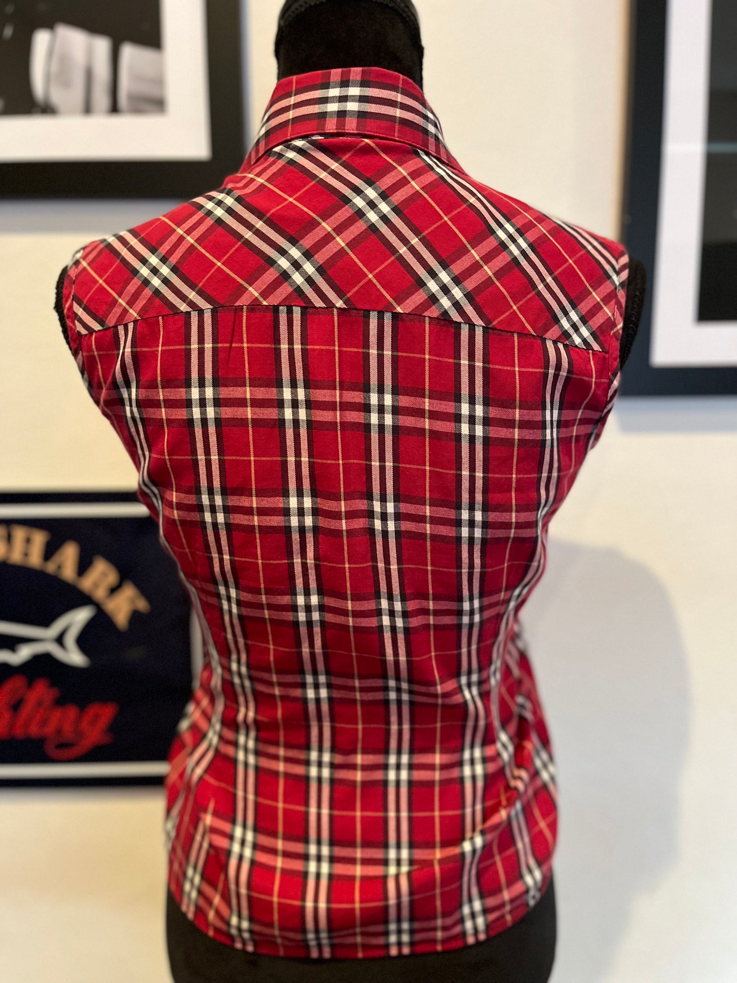 Burberry 100% Cotton Women’s Sleeveless Red Check Shirt Size Small