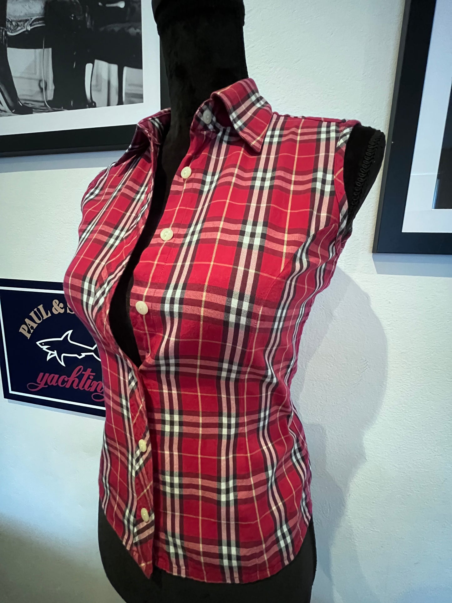 Burberry 100% Cotton Women’s Sleeveless Red Check Shirt Size Small