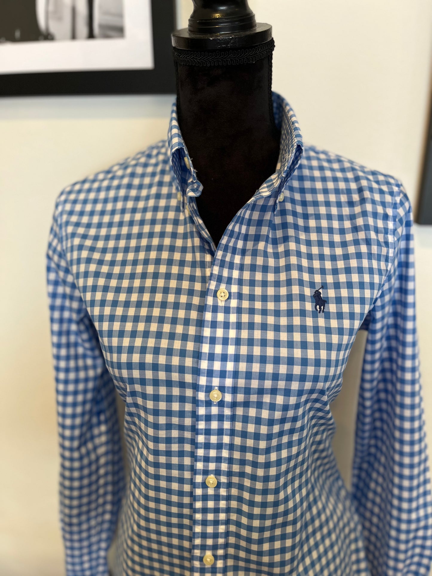Ralph Lauren Women’s 100% Cotton Blue White Gingham Shirt Slim Fit Size 8 

Garment is in excellent condition 

#ralphlauren #ralphlaurenwoman