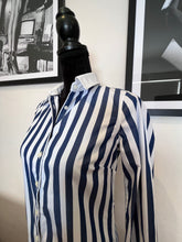 Load image into Gallery viewer, Tommy Hilfiger 100% Cotton Women’s Button up Shirt Size 4
