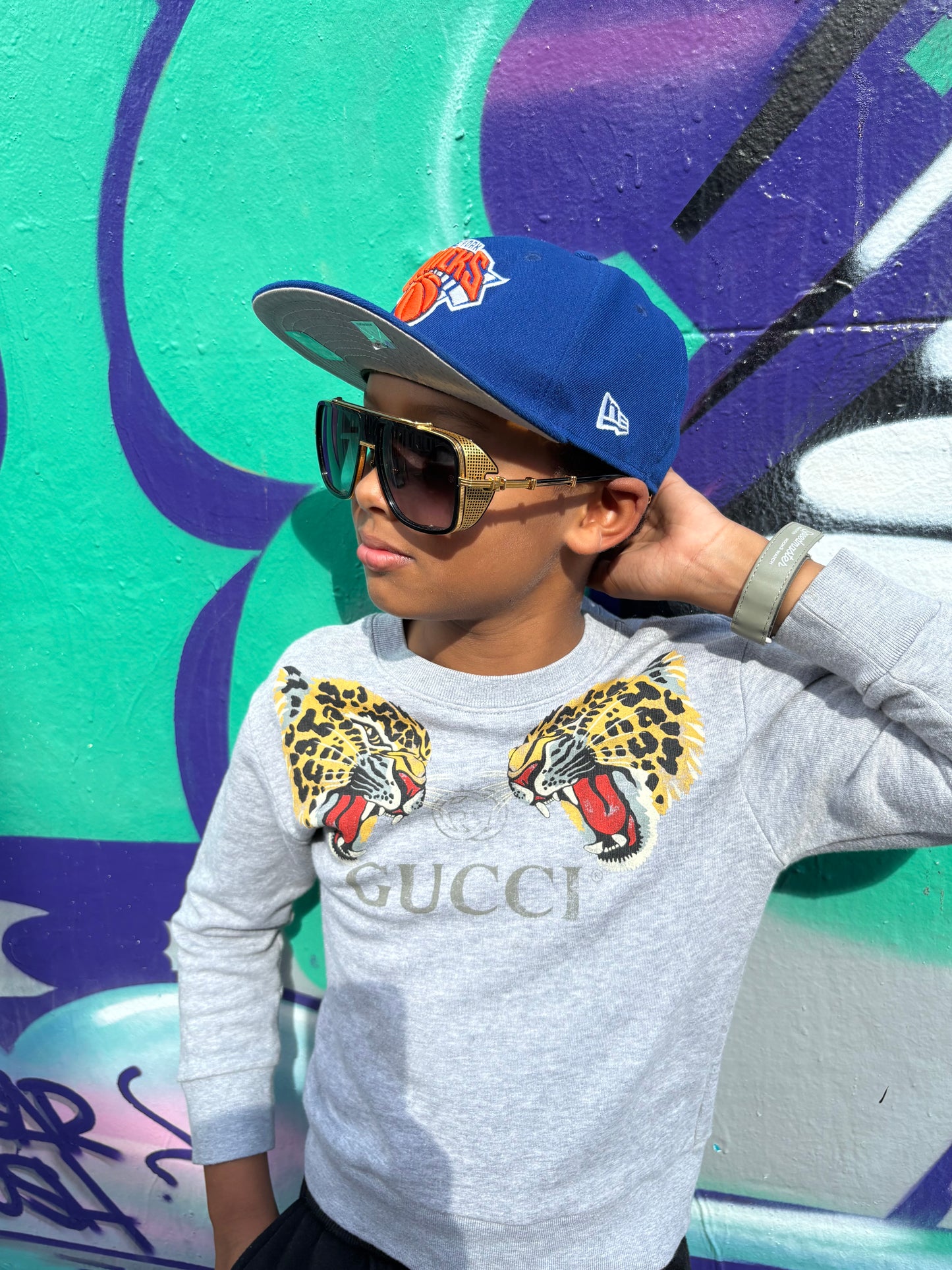 Gucci 100% Cotton Gray Leopard Chest Logo Vintage Sweatshirt Kids Size 6