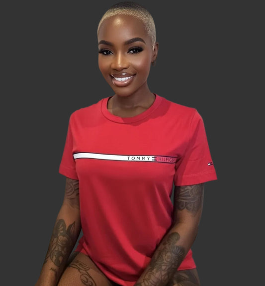 Tommy Hilfiger 100% Cotton Women’s Red Logo Print Tee Size Medium