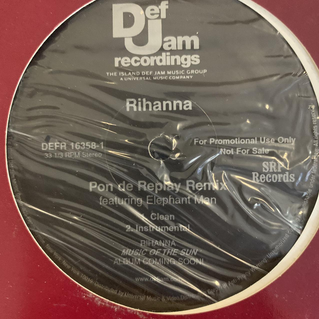 Rihanna “Pon De Replay” 4 version 12inch Vinyl, Featuring Remix From Elephant Man