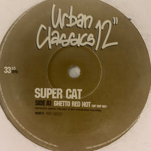 Load image into Gallery viewer, Super Cat “Ghetto Red Hot” Hip Hop Mix / “Dolly My Baby” Feat Notorious B.I.G. and Mary J Blige 2 Track 12inch Vinyl