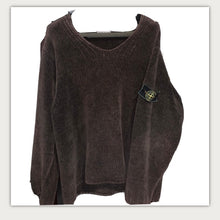 Load image into Gallery viewer, Stone Island Vintage Knit AW1998 complete with Green Edged Badge 98% Cotton Chenille Mix size XL