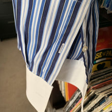 Load image into Gallery viewer, Boss Hugo Boss Blue and White striped Shirt Size Large 43/17 Neck