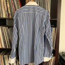 Load image into Gallery viewer, Boss Hugo Boss Blue and White striped Shirt Size Large 43/17 Neck