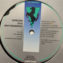Load image into Gallery viewer, Capricorn “20 HZ” 2 Version 12inch Vinyl Single on R&amp;S